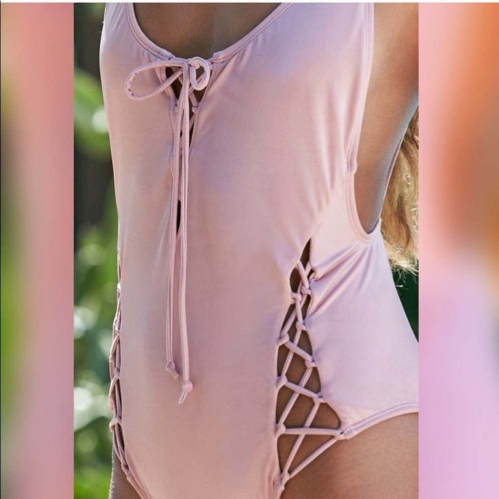 L.A. HEARTS Light Pink one piece Swimsuit
